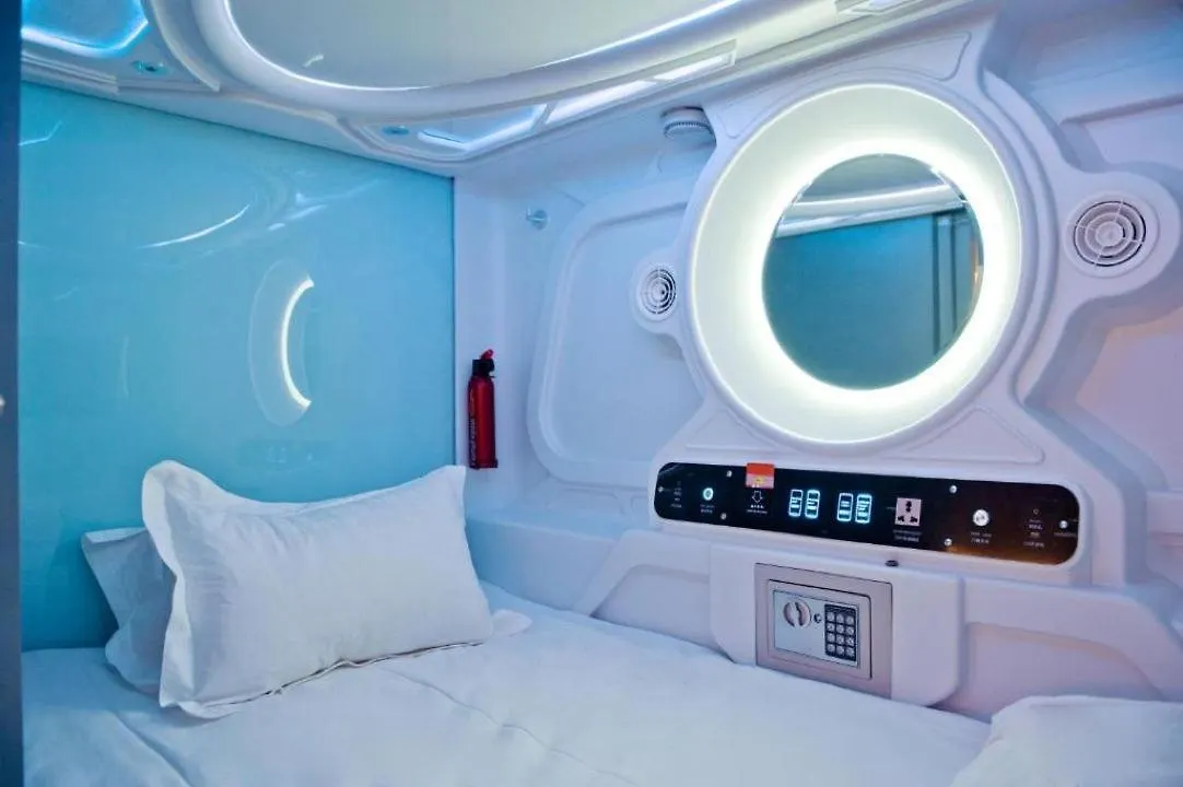 Jianpuke Space Capsule Backpacker Hostel Sihanoukville Kambodža